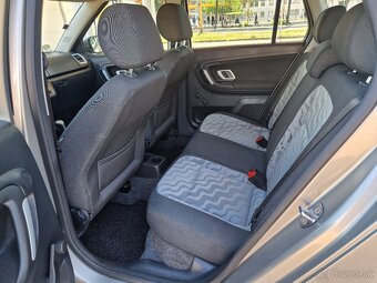 Škoda Fabia Combi 1.4 16 V Elegance - 14