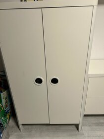 Ikea nábytok - 14