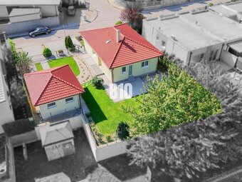 Rodinný dom v Meste na BÝVANIE alebo PODNIKANIE - 14