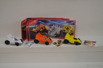 KINDER Autíčka. - 14