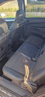 Opel Zafira 1.7 CDTI r.v. 2009 - 14