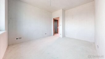2-izb.byt s balkónom v II.ETAPE projektu POD RÁBLOM DVORNÍKY - 14