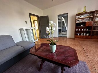 Rodinny dom s garážou a pozemok 1007 m2 Ilava - Sihoť - 14