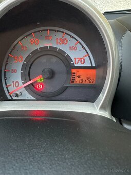 Toyota Aygo | plná výbava - 14