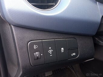 Predám Hyundai i10 1.0 MPI 51kw benzín / plyn LPG - 14