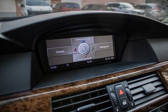 BMW Rad 5 530 i A/T - 14