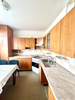 SIMI real - 3 izbový byt s balkónom - ihneď k dispozícii - 14