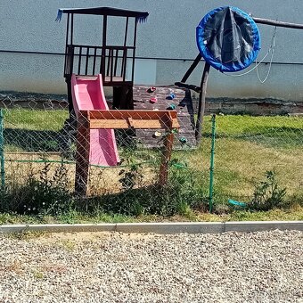 Na predaj Dom 4 izbový - Hronovce s veľkým pozemkom - 14