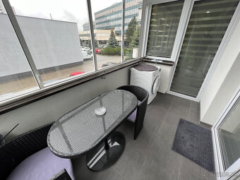 Predám 2-izbový Luxusný byt + 2x parkovacie miesta - 14