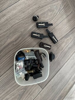 Elektro súčiastky - 14