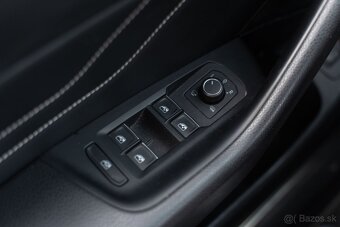 Volkswagen Passat Variant Highline - 14