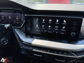 Škoda Octavia Combi 2.0 TDI Ambition, LED, SmartLink, SR - 14
