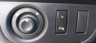 Dacia Logan 1.2 16V Arctica - 14
