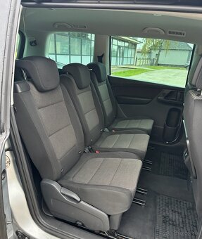 Volkswagen Sharan Highline 2.0, 103 kW, 2014, 7 miestne - 14