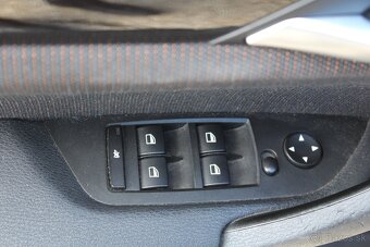 BMW X1 xDrive 20d - 14