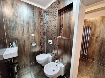 EXKLUZÍVNE Predaj 3 izbový luxusne zariadený veľkorysý apar - 14