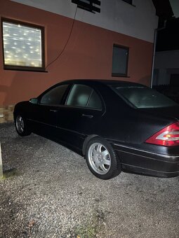 Mercedes c w203 2,2 cdi - 14