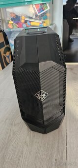 Jedna sa o HP Omen 880-112nc - 14