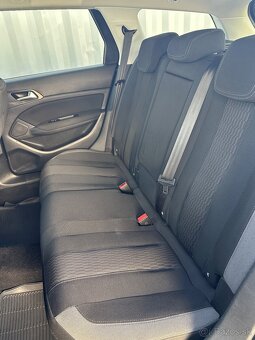 Peugeot 308 SW 1.6 BlueHDi 120 Style, kupované SK - 14