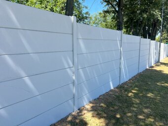 Predám betónové plotove platne a stĺpy - 14