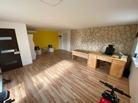 Nadštandardný nízkoenergetický dom s wellness Zaborske - 14