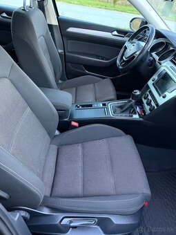 Volkswagen Passat 2.0 TDI Highline - 14