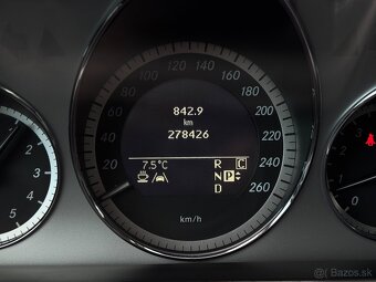 Mercedes Benz E350 CGI 215 kW AMG FULL VÝBAVA Webasto Night - 14
