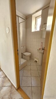 Dom Ambulancia byt v priamom centre mesta - 14