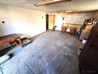 DOM s garážou - Čaňa - 2 bytové jednotky, 6 izb, poz. 500m2 - 14