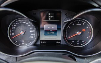 Mercedes-Benz C400 trieda Sedan 4matic A/T - 14