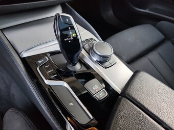 Prodám BMW 530D G31 M-PAKET 195KW DPH - 14