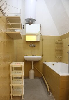 Rodinný dom na PREDAJ blízko centra - 14