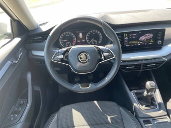 Škoda Octavia Combi 2.0 TDI SCR Ambition - 14