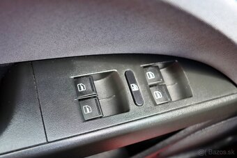 Seat Leon 1.6 TDI REFERENCE - 14