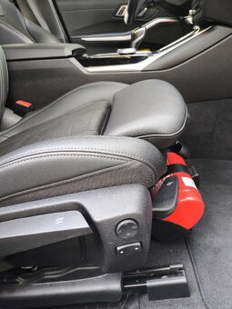 BMW 320 d Sport Line 140kw A/T - 14