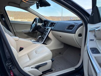 Volvo S60 SUMMUM D5 158Kw AT6 - 14