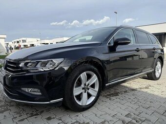 Volkswagen Passat Variant 2.0 TDI Elegance 4Motion DSG - 14