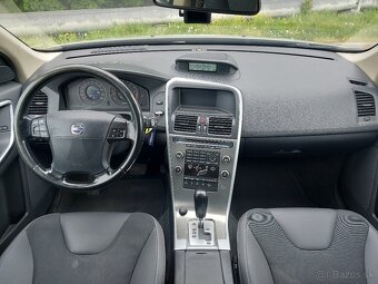 Volvo XC60 D5 AWD Momentum Geartronic - 14