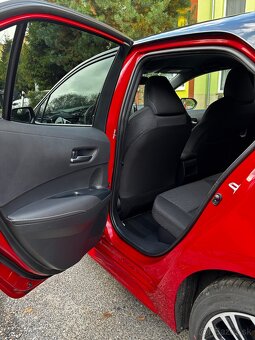 Predam Toyota Corolla - hatchback - hybrid - 14