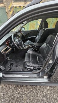 BMW 525D Touring - 14