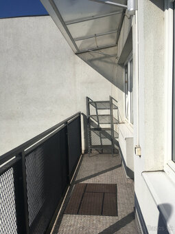 Bývanie v obľúbenej lokalite s parkovaním - 14