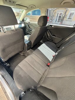Volkswagen Passat B6 1.9 TDI 77kW - 14