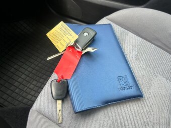 Peugeot 307 1.4 XS 1.majiteľ Servisná knižka - 14