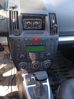 Land Rover Freelander 2 - 14