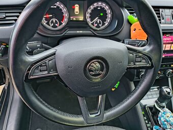 Škoda Octavia 3 combi - 14