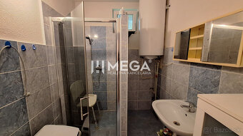 ZĽAVA - PREDAJ - Rodinný dom v obci PČOLINÉ - 14