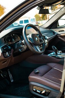 BMW 540i xDrive Sedan (G30) – 11/2022 – MAX VÝBAVA – TOP STA - 14