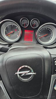 Opel Insignia 2,0 CDTI - 14