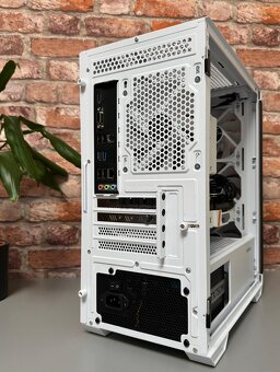 i3 12100F\16GB\RTX 3080\SSD\750W Zdroj - 14