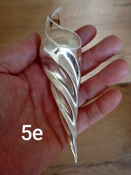 staré vianočné ozdoby. - 14